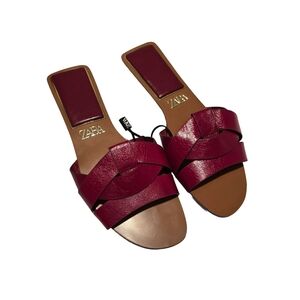 Zara Women's Burgundy Slide Sandals